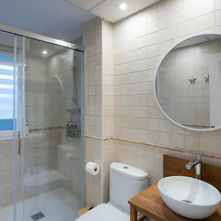 Holidays & Limones De Genova ,150 M Playa Elviria Апартаменты Марбелья
