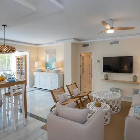 Limones De Genova ,150 M Playa Elviria