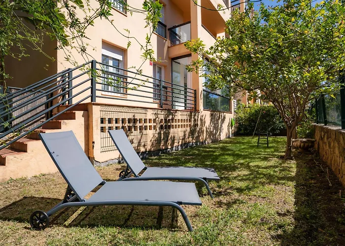 Limones De Genova ,150 M Playa Elviria *
