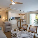 Holidays & Limones De Genova ,150 M Playa Elviria Apartment *