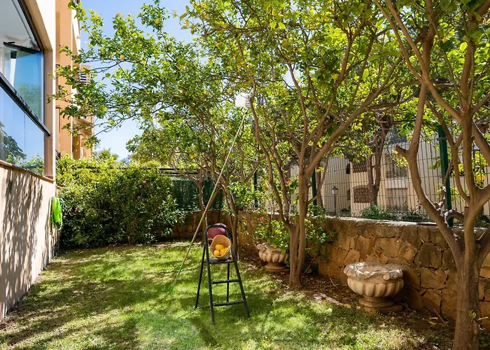 Daire Limones De Genova ,150 M Playa Elviria Marbella