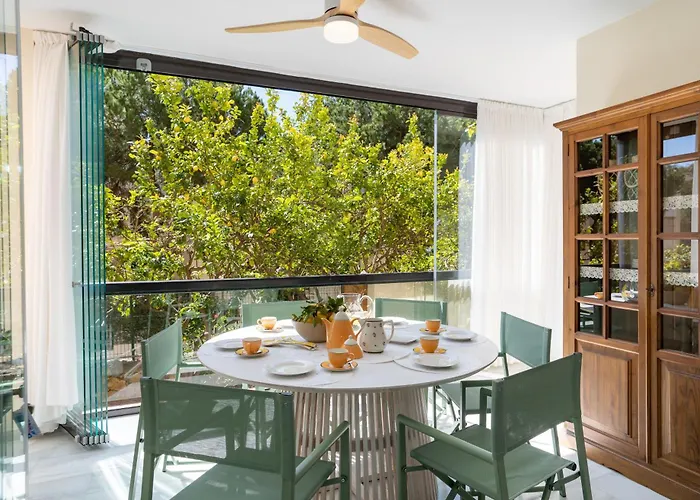 Limones De Genova ,150 M Playa Elviria Marbella